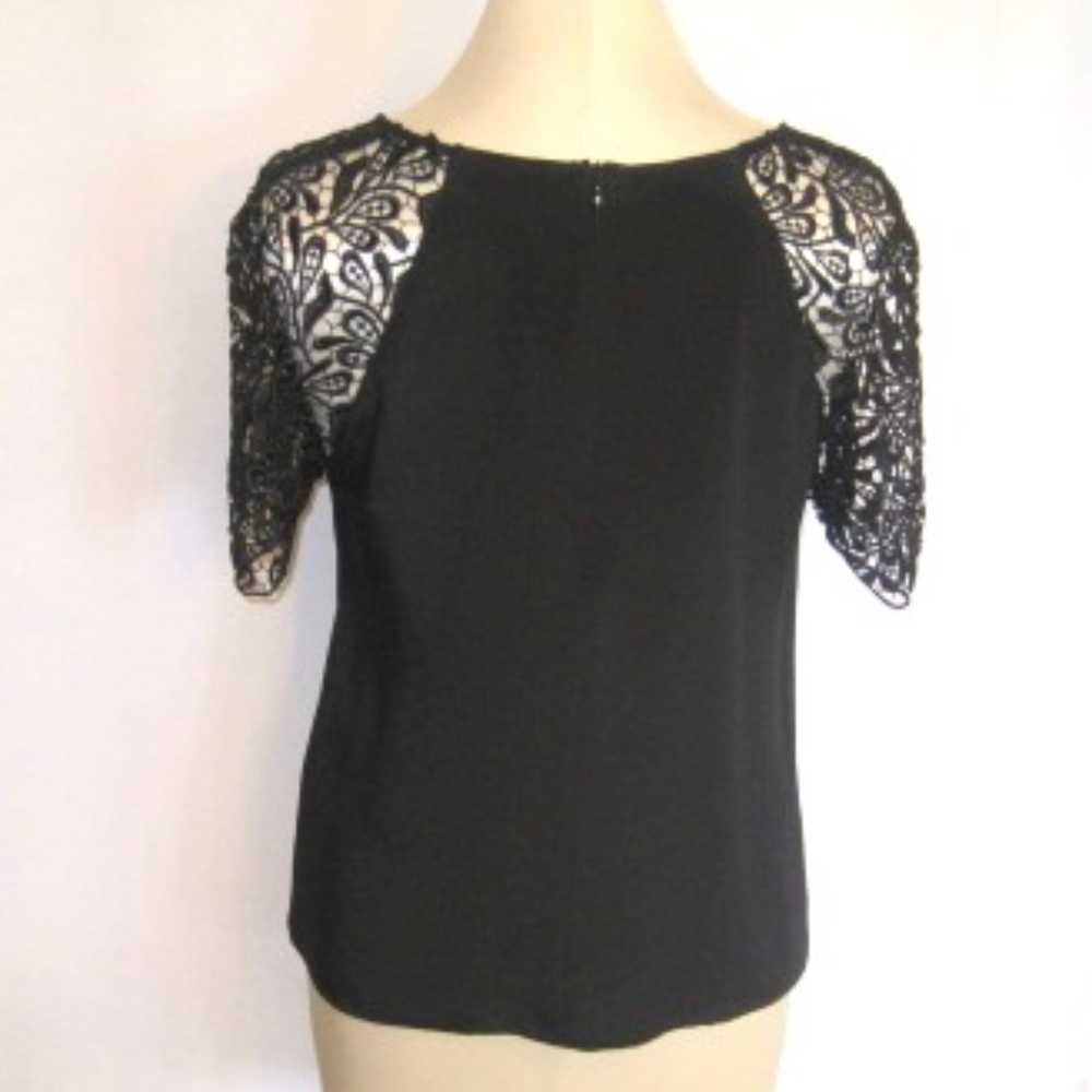 Judith & Charles Top with Crochet  Lace Sleeves - Picture 4 of 6